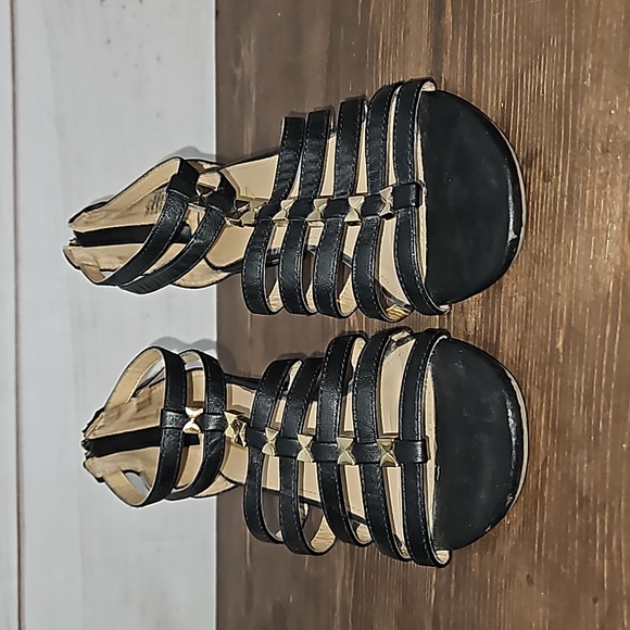 Charming Charlie Black Strappy Gladiator Wedge - Size 10 - Picture 7 of 13